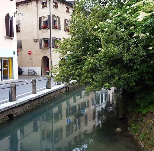 卡诺瓦住宿加早餐旅馆 住宿加早餐酒店