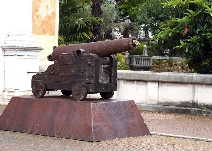 卡诺瓦住宿加早餐旅馆 住宿加早餐酒店 4*