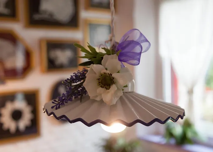 Canova Bed & Breakfast 4*