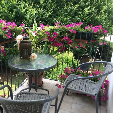 Canova Bed & Breakfast